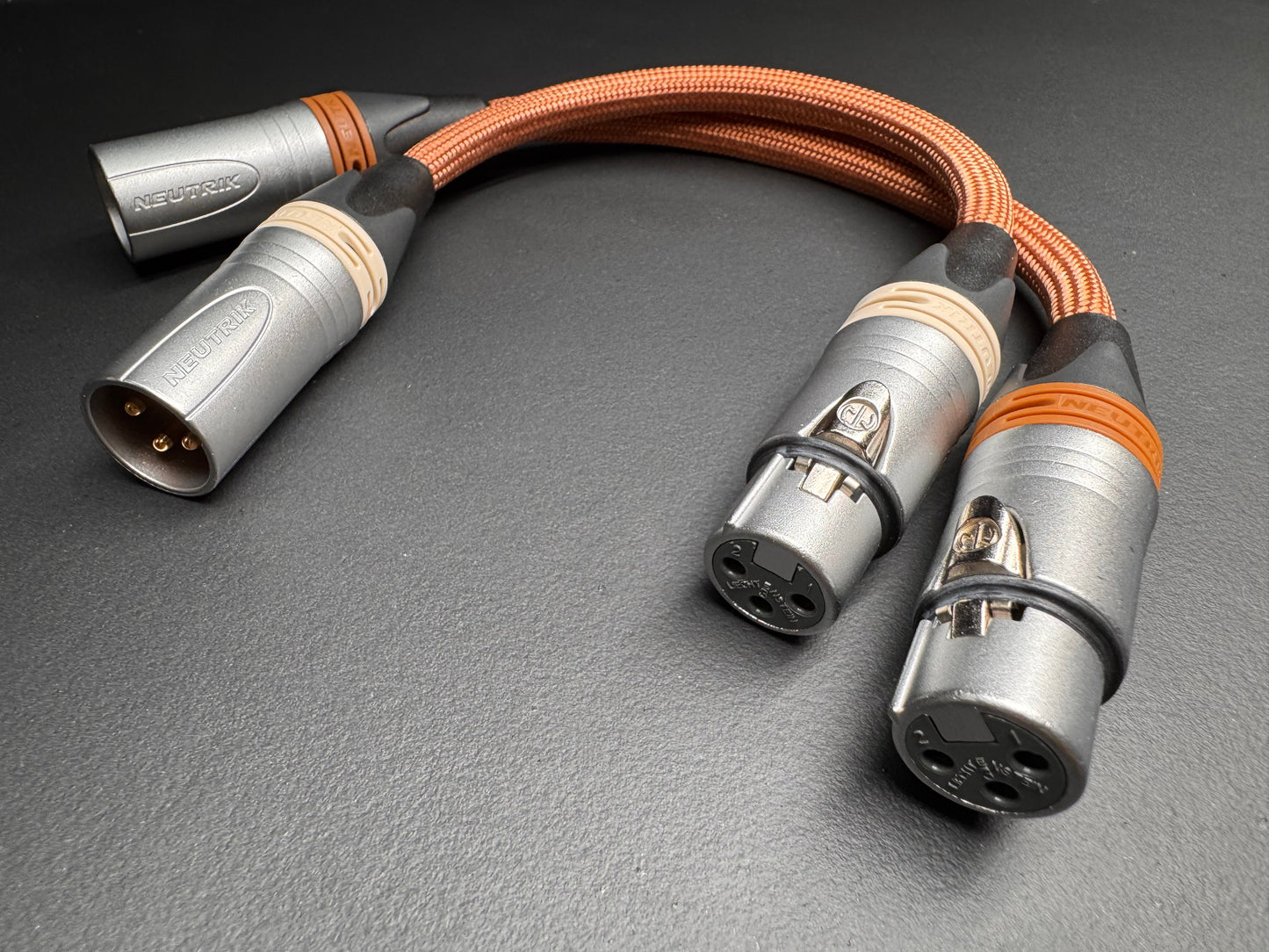 Core Line Silver Desktop XLR (Pair)